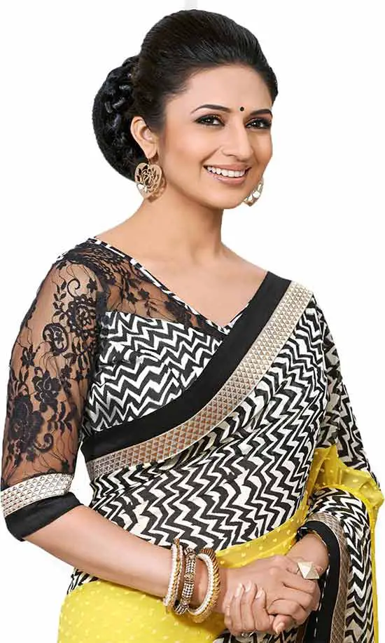 18 Awesome Pics of Divyanka Tripathi in Saree