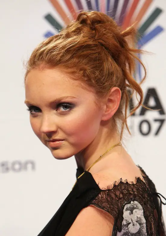 Top Lily Cole Hairstyles Haircuts Ideas Try Out Now Top Lily Cole Hairstyles Haircuts Ideas Try Out Now