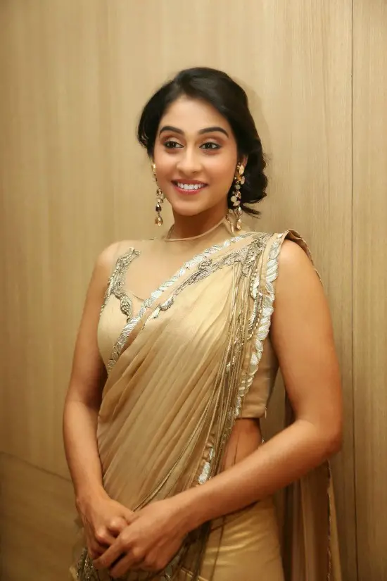 golden blouse with saree