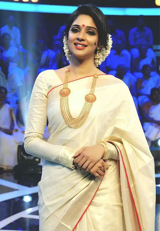2019 year - Best Kerala Saree Blouse Designs 2019 year