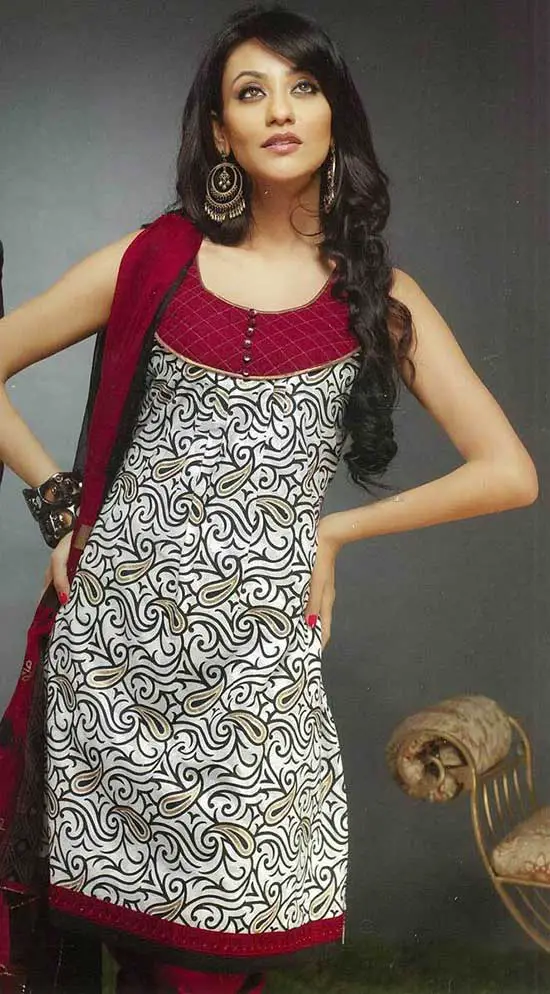 model for churidar