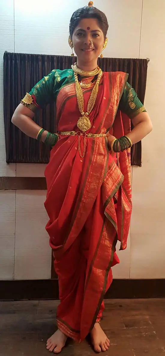 readymade nauvari saree on rent