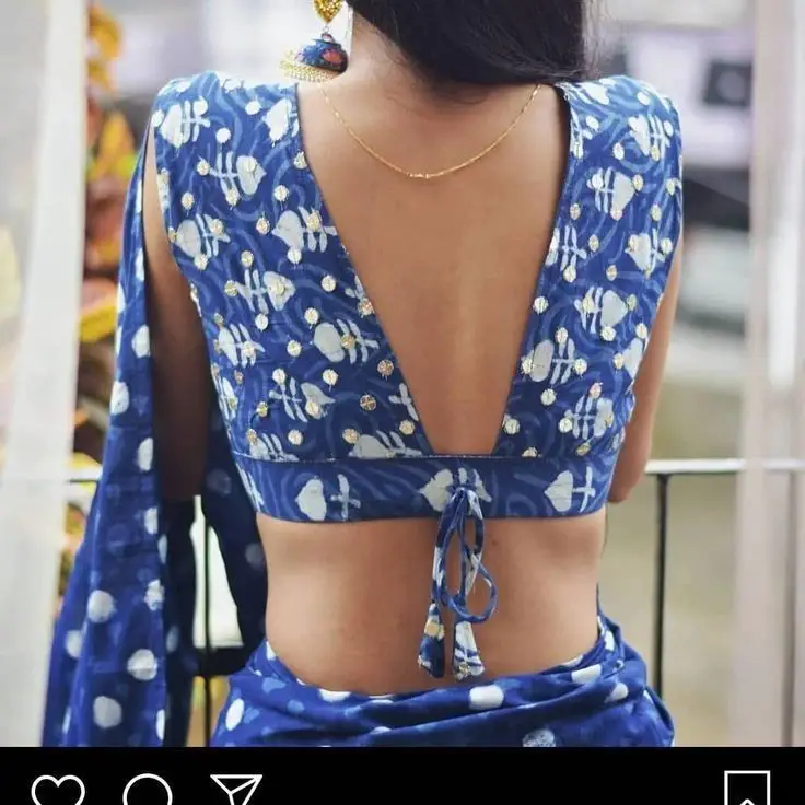 V-Shape With Thick Border Backless Blouse Design