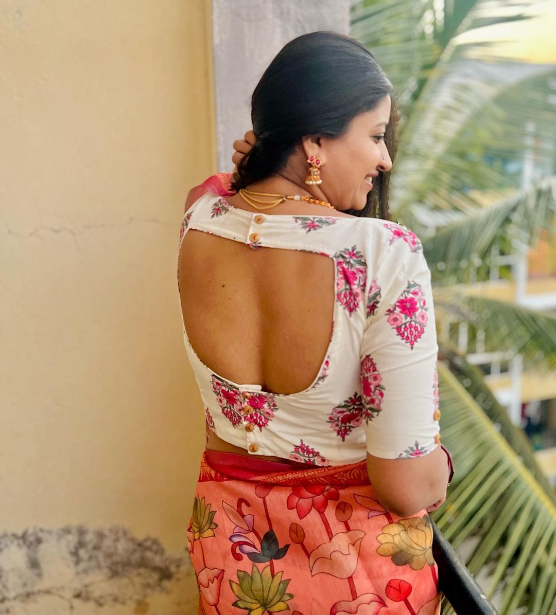 White With Golden Floral Design On Backless Blouse