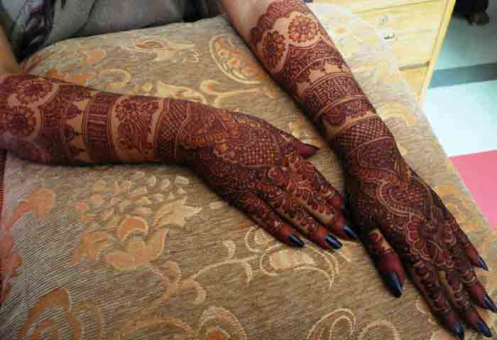 bangle mehndi designs