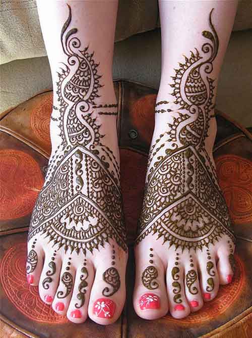 mehndi Designs for legs