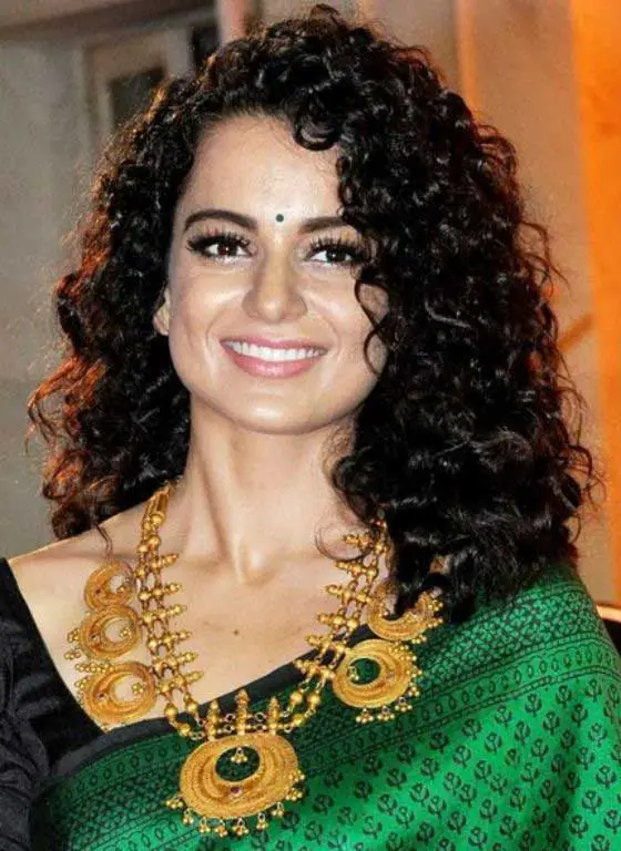 25 Best Hairstyles for Saree Get Inspired By These Styles Beauty Epic