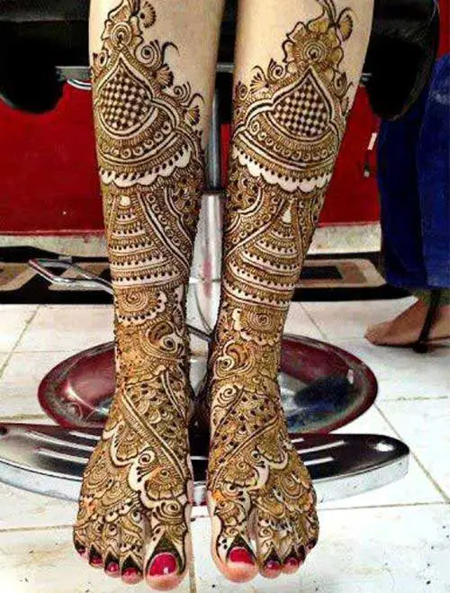 Top 20 Eye Catching Leg Mehndi Designs Top 20 Eye Catching Leg Mehndi Designs