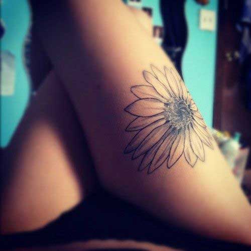 a-big-black-and-white-sunflower-on-the-thigh