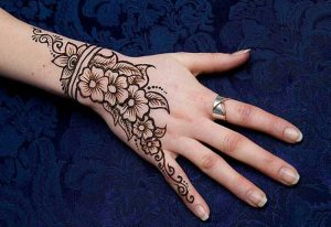 back hand mehndi designs