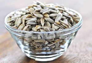 benefits of sunflower seeds for skin hair health