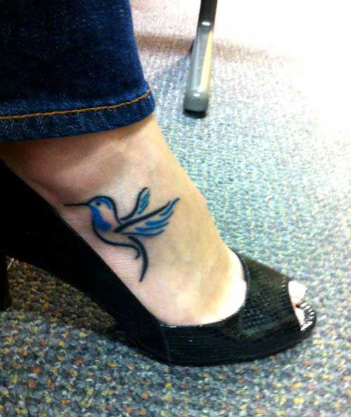 Humming Bird in the Shades of Blue and Black On Feet