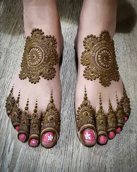 Mandala Mehndi Design For Foot