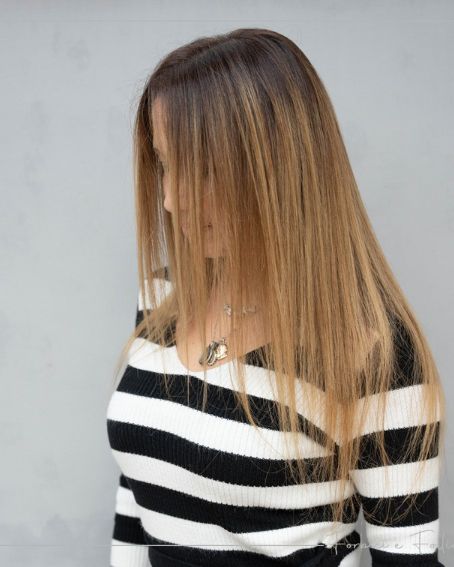 Long And Sleek Hairstyle For Straight Hair