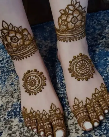 Marwari Mehandi Design For Legs