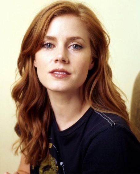 Amy Adams Long Layered Side Part Hairstyle