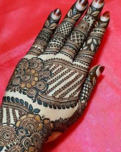 18 Beautiful Ring Mehndi Designs For Your Hands
