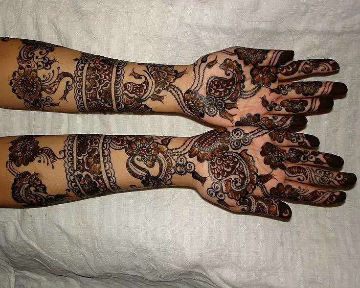 bangle-style-mehndi-design