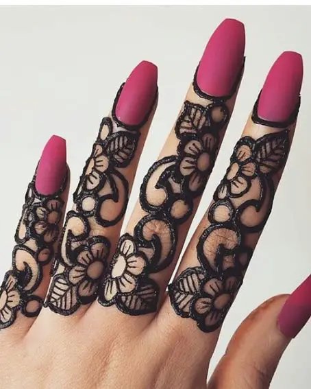 Floral Ring Mehndi Design