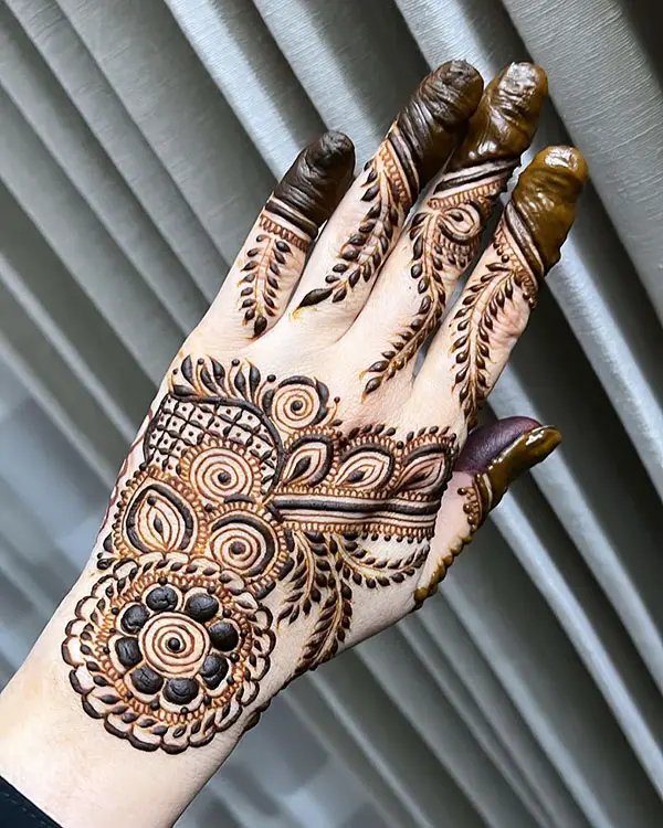 Top 25 Rajasthani Mehndi Designs For Hands And Feets