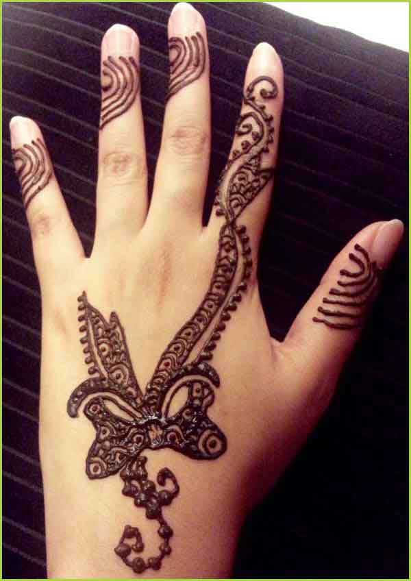 Glimpse on other stylish mehndi designs include 15