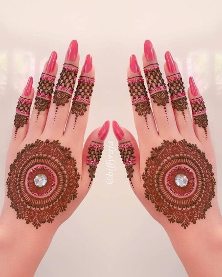 Glitter Mehndi Design