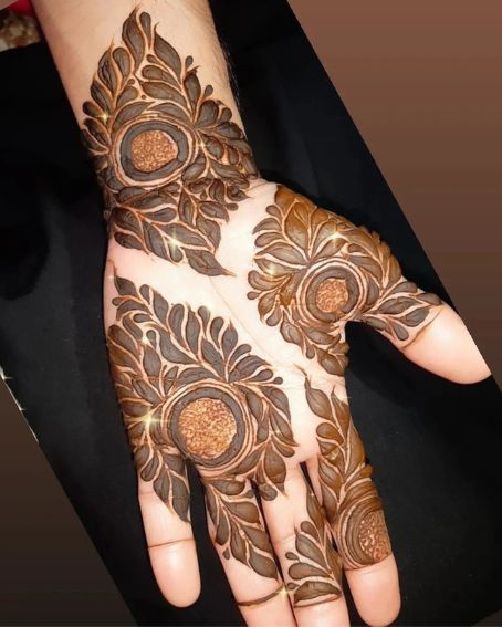 Khaleeji Leaflet Mehndi Designs