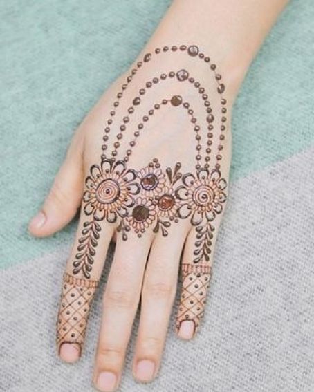 Layered Bracelet Mehndi Design