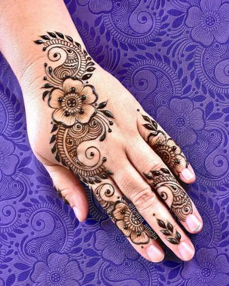 Paisley Flower Mehndi Design