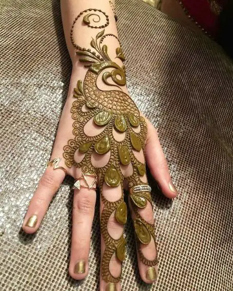 Peacock In Mehndi Design