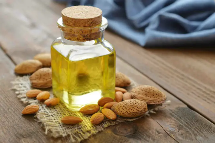 beauty benefits of almond oil