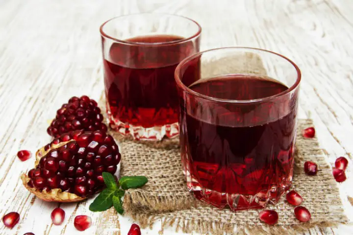 10 Serious Side Effects of Pomegranate Juice