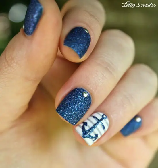 Blue Nail Art with Anchor