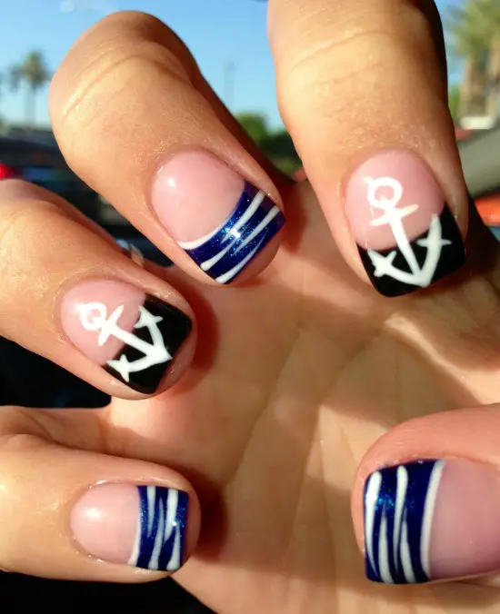 Cute Anchor Nail Art Design