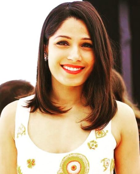 Freida-Pinto Bob Haircuts for  Fine Hair: