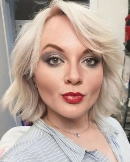 Modern White Blonde Wavy Bob