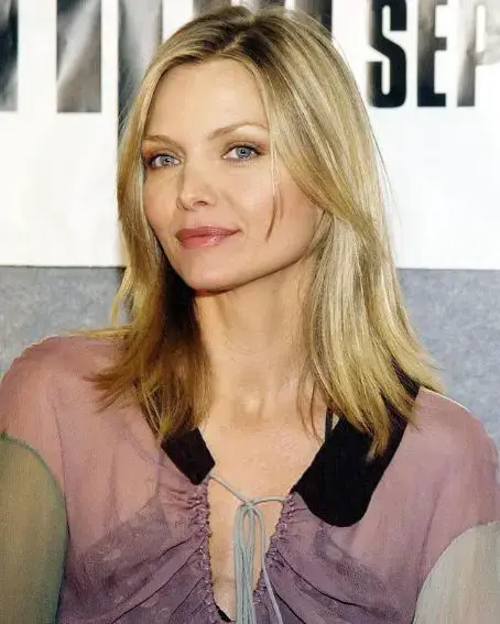 Michelle Pfeiffer Medium Hairstyles for Round Faces