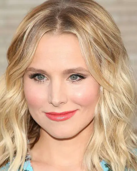 Kristen Bell Medium Layered Haircuts