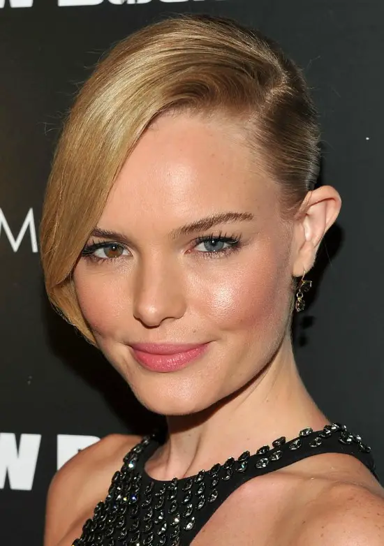 Kate Bosworth Side Parted Short Hairstyle