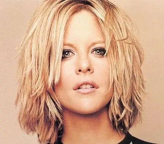 27 Fabulous Choppy Bob Hairstyles To Try Out Today