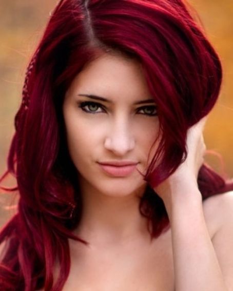 Long Wavy Red Hair