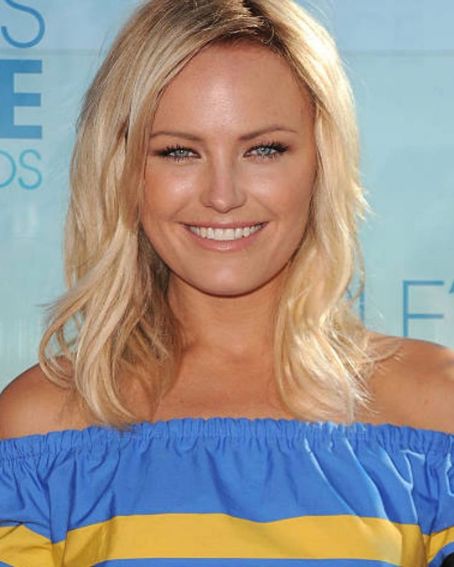 Malin Akerman Length Shaggy Hair Cut