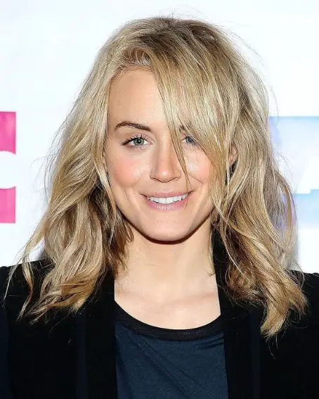 Taylor Schilling Length Shaggy Hair Cut