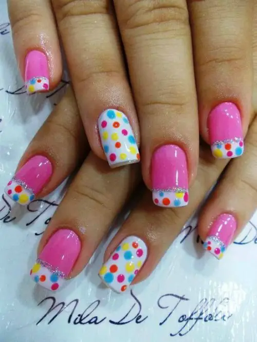 Beautiful Polka Dot Nail Art