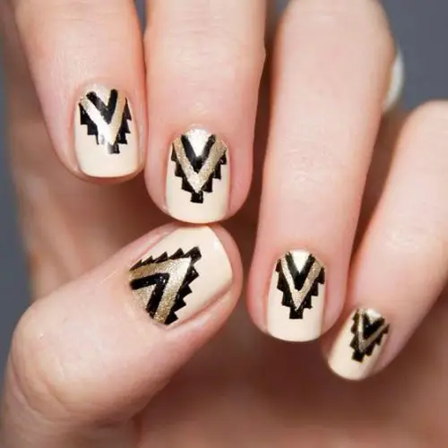 Gold and black Geometric Nail Art