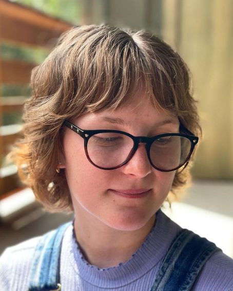 Mini Shaggy Hairstyle