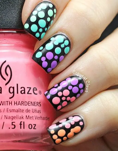 40 Beautiful Polka Dot Nails: Nail Trends to Try Right Now