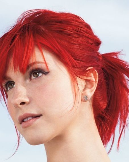 Hayley Williams Medium Red Hairstyles