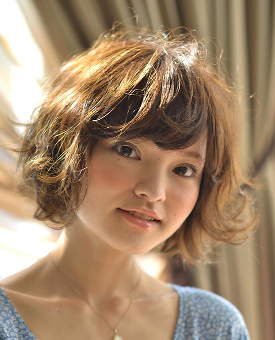 20 Best Hairstyles For Short Hair With Bangs and Styling Ideas