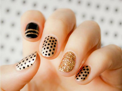 Black and Gold Polka Dot Nail Art